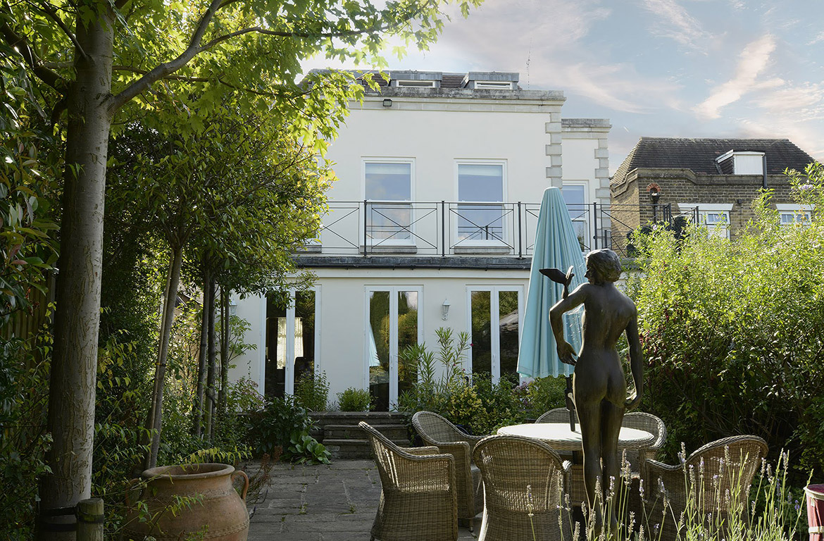 2026_soundproof_patio_balcony_door_01